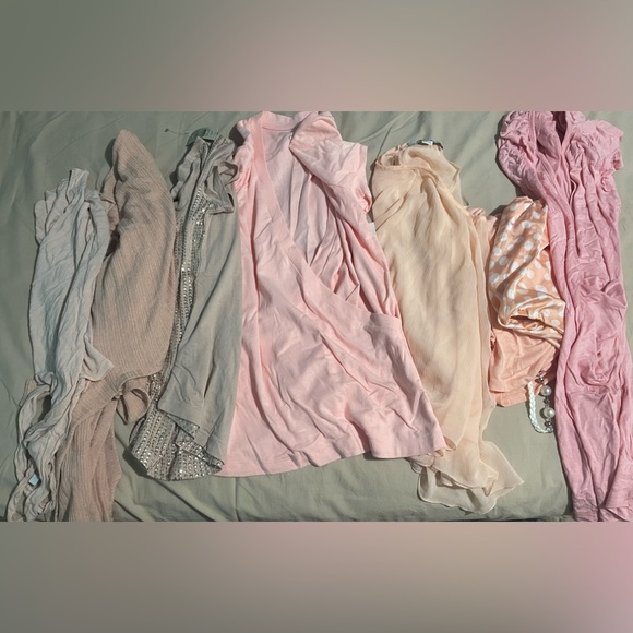 🌾 petite V neck tee - Picture 6 of 6